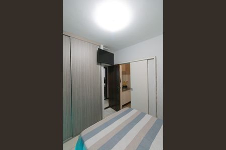 Apartamento à venda com 160m², 3 quartos e 2 vagasQuarto 2 Suite