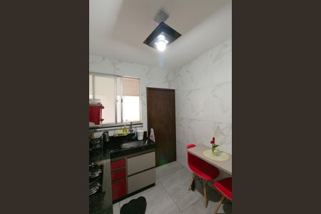 Apartamento à venda com 160m², 3 quartos e 2 vagasCozinha