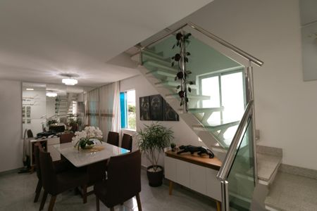 Apartamento à venda com 160m², 3 quartos e 2 vagasCopa