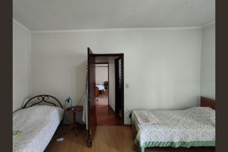 Casa à venda com 760m², 7 quartos e 2 vagasQuarto 2