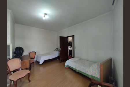 Casa à venda com 760m², 7 quartos e 2 vagasQuarto 2