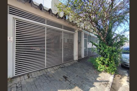 Casa à venda com 760m², 7 quartos e 2 vagasFachada