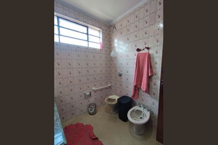 Casa à venda com 760m², 7 quartos e 2 vagasBanheiro 