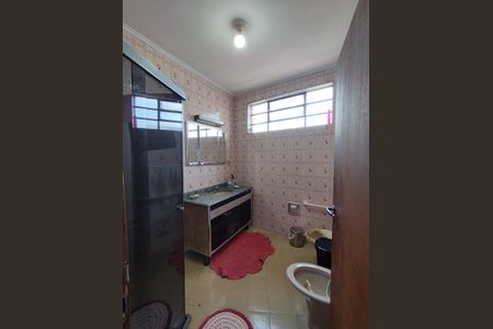 Casa à venda com 760m², 7 quartos e 2 vagasBanheiro 