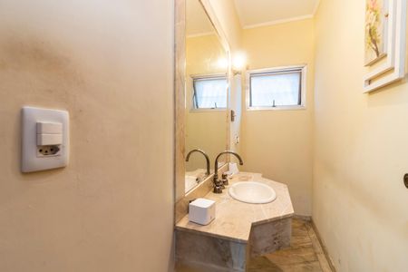 Casa à venda com 460m², 3 quartos e 6 vagasLavabo