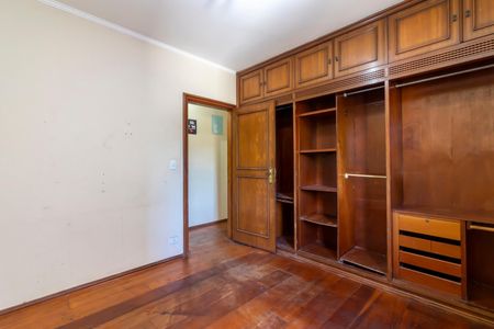 Casa à venda com 460m², 3 quartos e 6 vagasQuarto 1