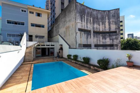Casa à venda com 460m², 3 quartos e 6 vagasPiscina