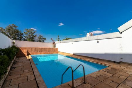 Casa à venda com 460m², 3 quartos e 6 vagasPiscina