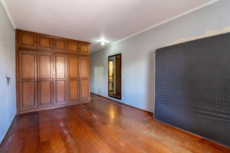 Casa à venda com 460m², 3 quartos e 6 vagasSuíte