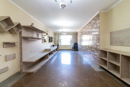 Casa à venda com 460m², 3 quartos e 6 vagasSala de Estar