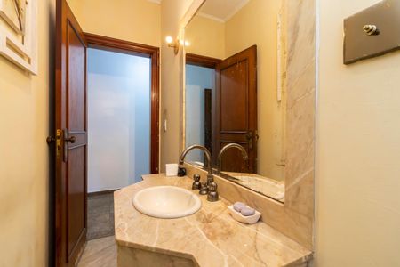 Casa à venda com 460m², 3 quartos e 6 vagasLavabo