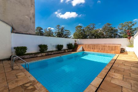 Casa à venda com 460m², 3 quartos e 6 vagasPiscina