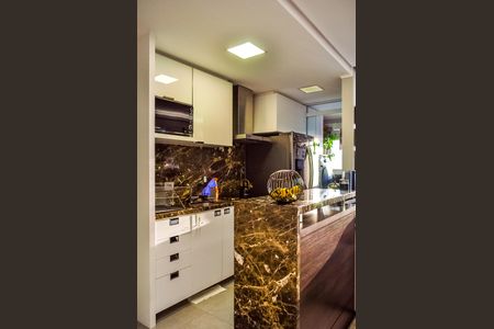 Apartamento à venda com 68m², 2 quartos e 1 vaga Apartamento à venda com 68m², 2 quartos e 1 vagaCozinha
