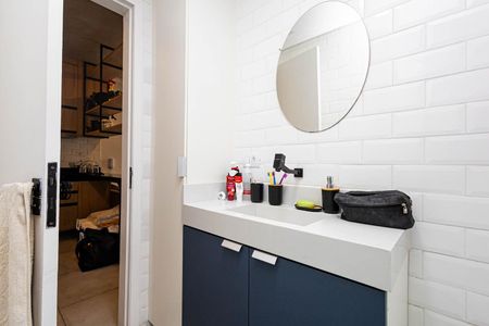 Apartamento à venda com 30m², 1 quarto e 1 vaga Apartamento à venda com 30m², 1 quarto e 1 vagaBanheiro