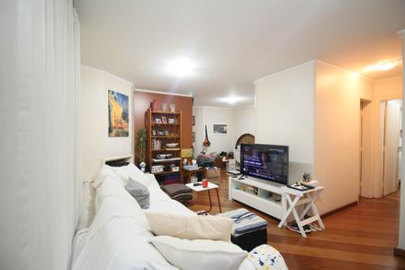 Apartamento à venda com 130m², 3 quartos e 4 vagasSala