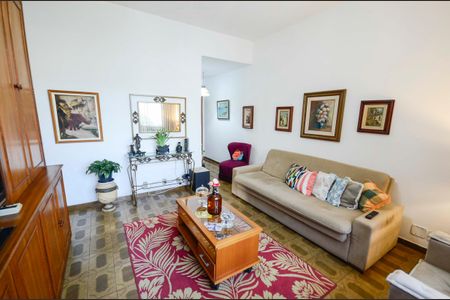 Apartamento à venda com 75m², 2 quartos e 1 vagaSala