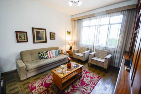 Apartamento à venda com 75m², 2 quartos e 1 vagaSala