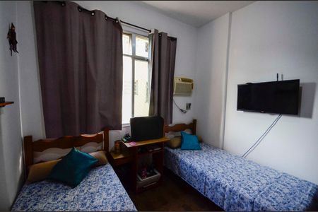 Apartamento à venda com 75m², 2 quartos e 1 vagaQuarto 2