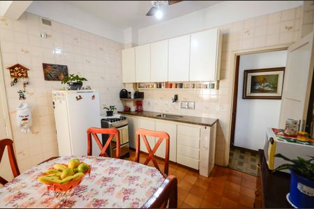 Apartamento à venda com 75m², 2 quartos e 1 vagaCozinha