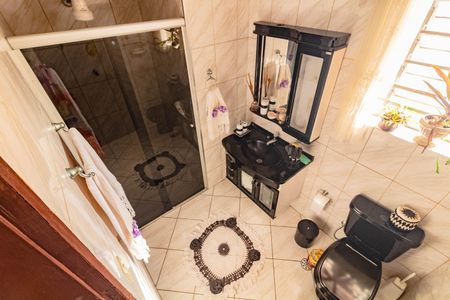 Casa à venda com 550m², 3 quartos e 4 vagasBanheiro 2