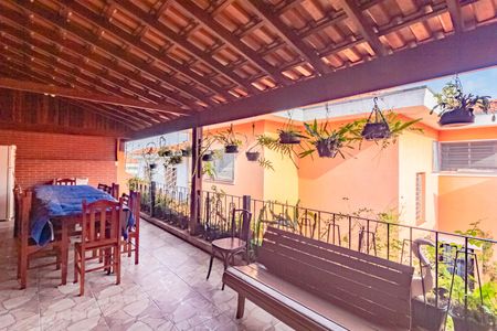 Casa à venda com 550m², 3 quartos e 4 vagasÁrea comum