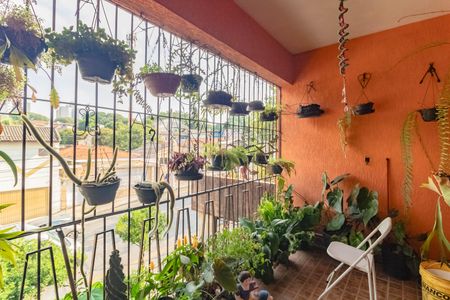 Casa à venda com 550m², 3 quartos e 4 vagasVaranda - Quarto 2