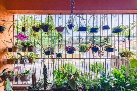 Casa à venda com 550m², 3 quartos e 4 vagasVaranda - Quarto 2