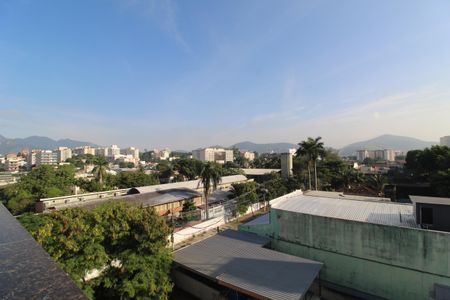 Apartamento à venda com 114m², 2 quartos e 1 vagaTerraço - Vista