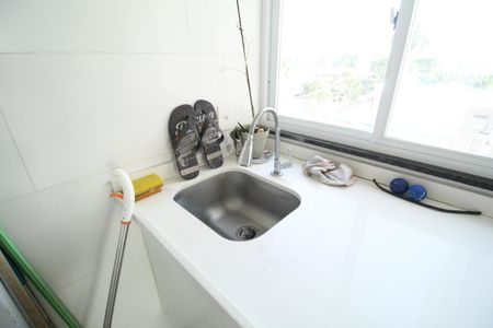 Apartamento à venda com 114m², 2 quartos e 1 vagaÁrea de Serviço