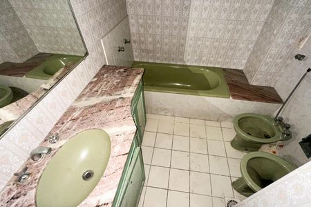 Apartamento à venda com 155m², 4 quartos e 1 vagaBanheiro Social