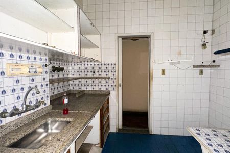 Apartamento à venda com 155m², 4 quartos e 1 vagaCozinha