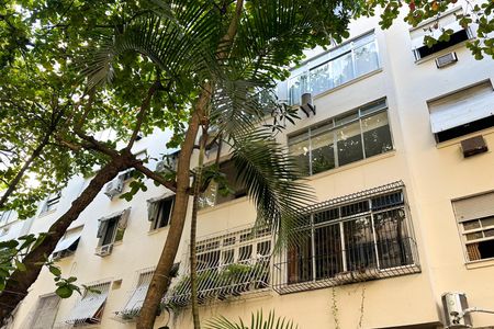 Apartamento à venda com 155m², 4 quartos e 1 vagaFachada