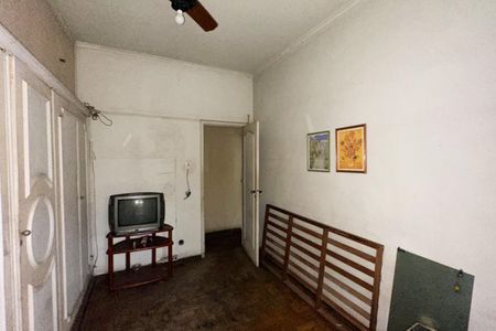 Apartamento à venda com 155m², 4 quartos e 1 vagaQuarto 01