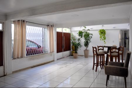 Casa de condomínio à venda com 230m², 3 quartos e 2 vagas Casa de condomínio à venda com 230m², 3 quartos e 2 vagasGaragem