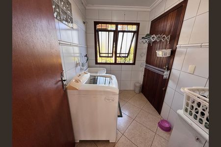 Casa à venda com 159m², 3 quartos e 2 vagasÁrea de Serviço