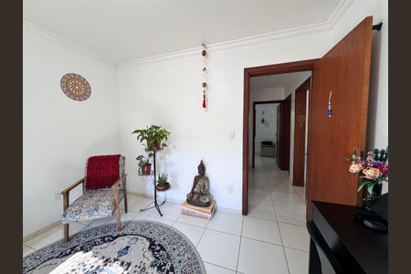 Casa à venda com 159m², 3 quartos e 2 vagasEscritório