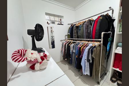 Casa à venda com 159m², 3 quartos e 2 vagasCloset 