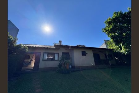 Casa à venda com 159m², 3 quartos e 2 vagasÁrea Externa