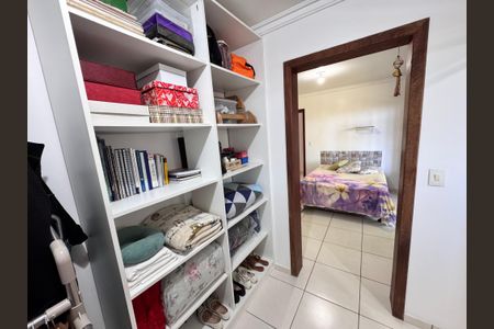 Casa à venda com 159m², 3 quartos e 2 vagasCloset 
