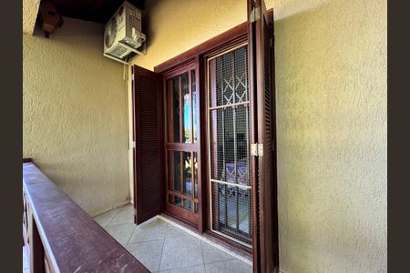 Casa à venda com 159m², 3 quartos e 2 vagasÁrea Externa