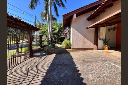 Casa à venda com 159m², 3 quartos e 2 vagasGaragem