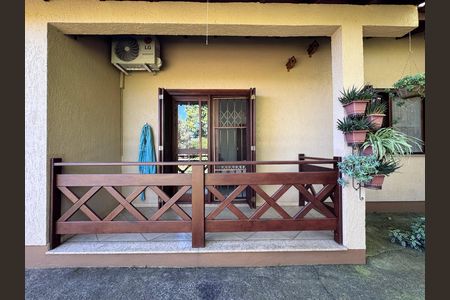 Casa à venda com 159m², 3 quartos e 2 vagasÁrea Externa