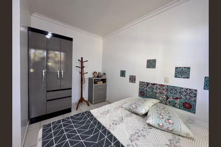 Casa à venda com 159m², 3 quartos e 2 vagasQuarto 2