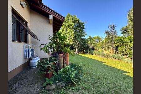 Casa à venda com 159m², 3 quartos e 2 vagasÁrea Externa