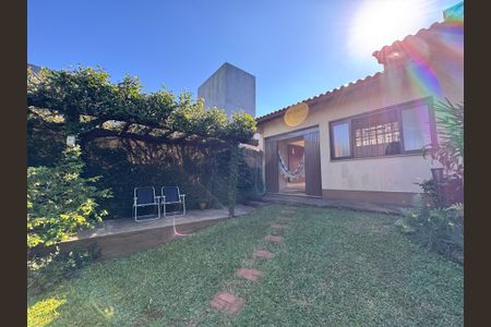 Casa à venda com 159m², 3 quartos e 2 vagasÁrea Externa