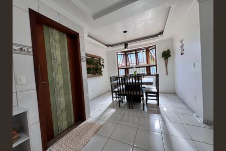 Casa à venda com 159m², 3 quartos e 2 vagasCozinha