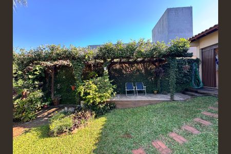 Casa à venda com 159m², 3 quartos e 2 vagasÁrea Externa