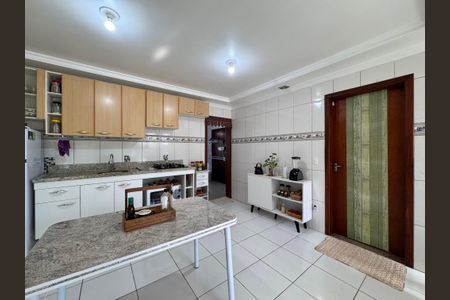 Casa à venda com 159m², 3 quartos e 2 vagasCozinha