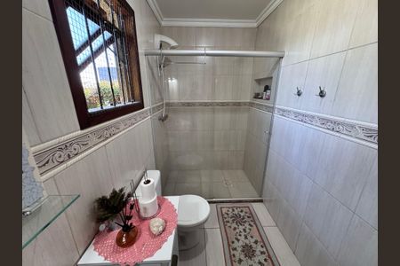 Casa à venda com 159m², 3 quartos e 2 vagasBanheiro