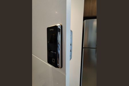 Apartamento à venda com 72m², 2 quartos e 1 vaga Apartamento à venda com 72m², 2 quartos e 1 vagaFechadura Eletrônica